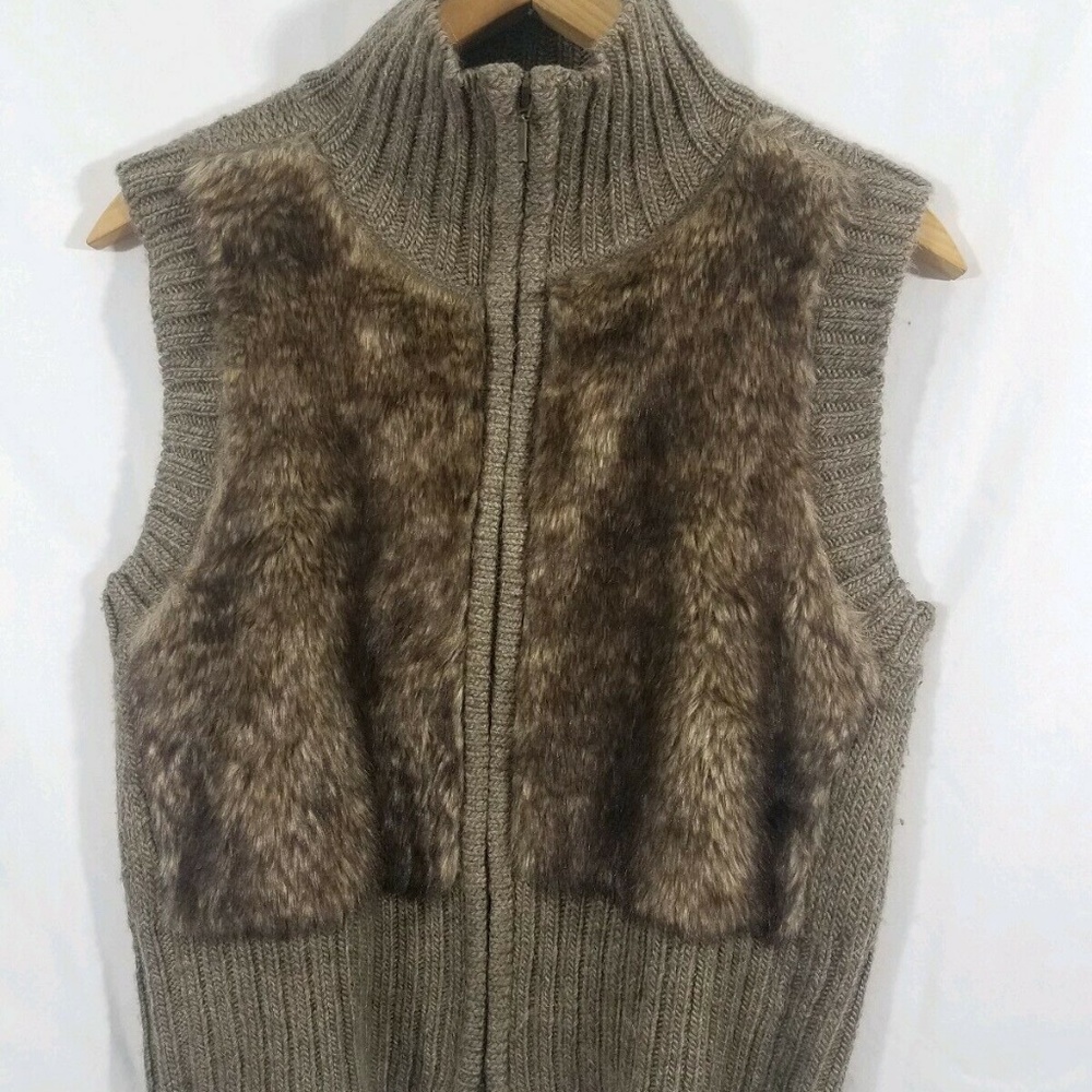 Cabi Faix Alpaca Vest size Medium
